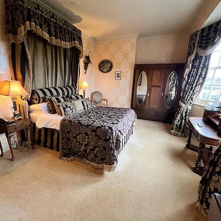 Ye Olde Bell Hotel & Spa Retford Eksteriør bilde
