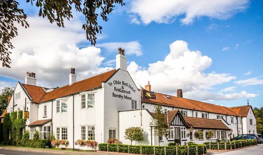 Ye Olde Bell Hotel & Spa Retford Eksteriør bilde
